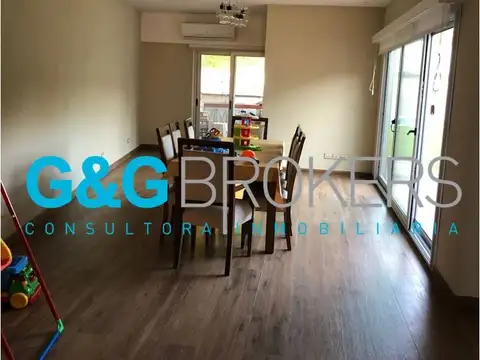 RESIDENCIA EXCLUSIVA - ITUZAINGO