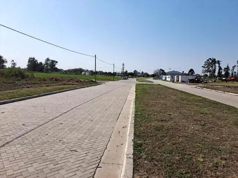 Terreno en Venta en Sauce Viejo, USD 8.200