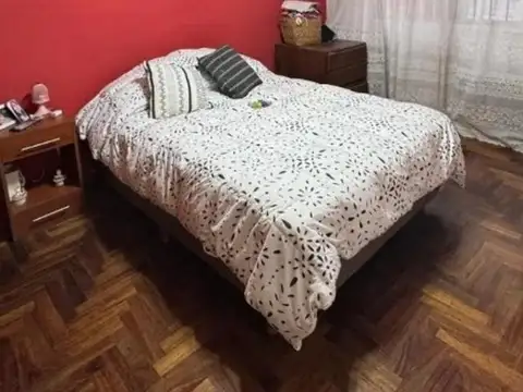 Depto Tipo Casa en Venta en Ramos Mejia, USD 82.000