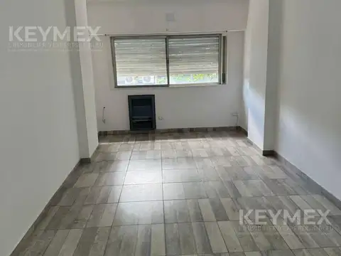 leandro N. Alem  al 100