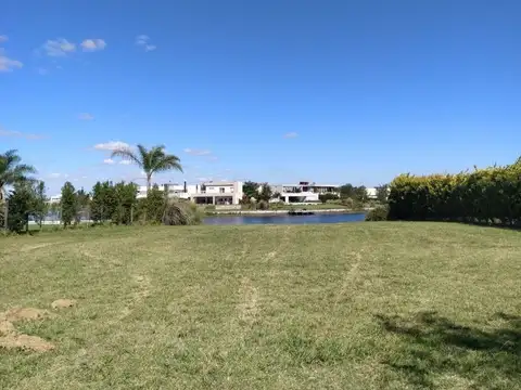 Terreno en Venta en San Matias, USD 195.000