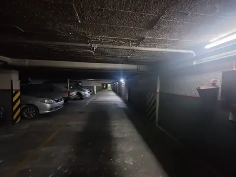 COCHERA fija en venta Tribunales ideal auto y moto