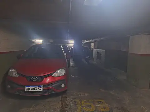 COCHERA fija en venta Tribunales ideal auto y moto