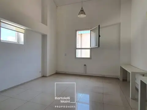 Oficina en Venta con 1 cochera