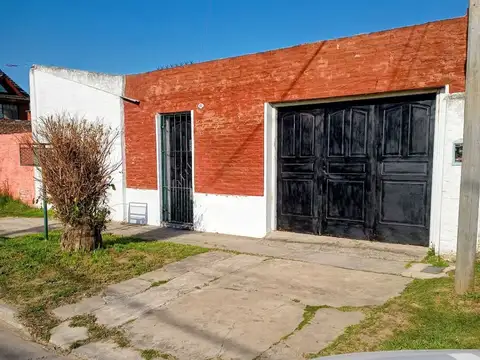 Casa en venta  en Belén de Escobar