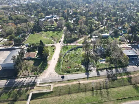 Colectora Norte Acceso Oeste 100