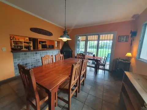 Quinta en Venta en Barrio El Cazador, USD 248.000