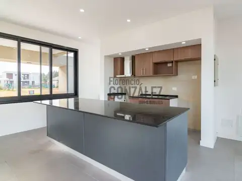 Casa en Venta en Canning, USD 260.000