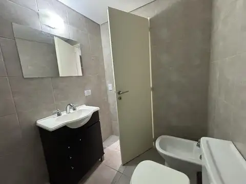 Oficina en Alquiler en Agora III, 46 Plaza, Pilar