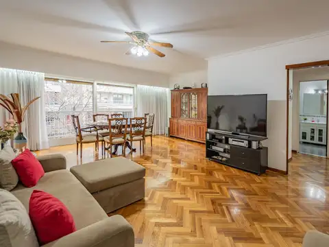 Av. Triunvirato al 5300