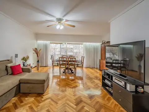 Departamento 4 amb c/dependencia en Villa Urquiza