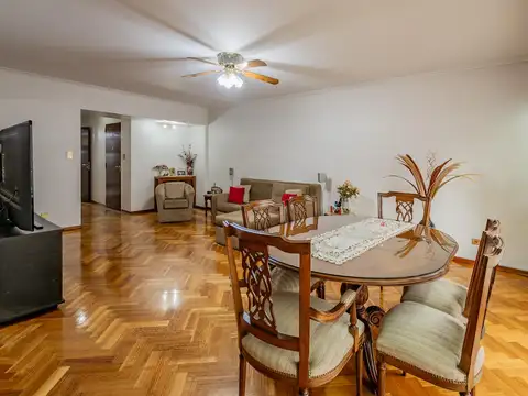 Departamento en Venta de 4 dormitorios