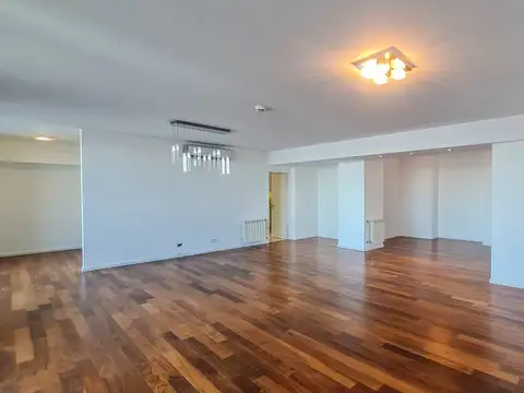 Departamento en Alquiler de 3 dormitorios