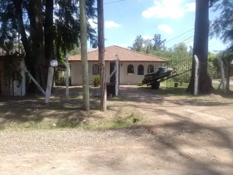 Casa 5 ambientes con 1 baño