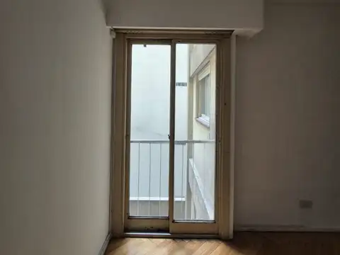 Capdevilla 2700, Piso 3º