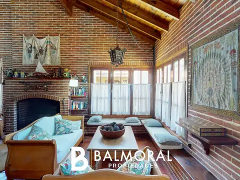 Casa 3 ambientes con 2 baños