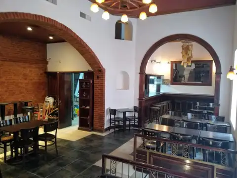 Local en Venta 40 años