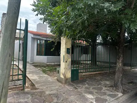 Casa en Alquiler de 4 dormitorios