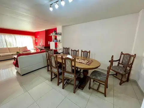 Casa en Venta en El Palomar, USD 225.000