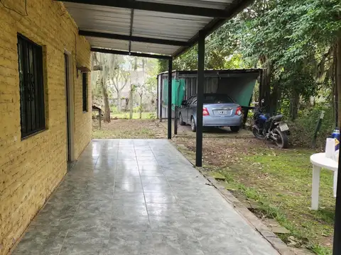 Casa 2 ambientes con 1 baño