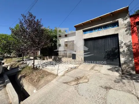 Barrio El Hornero 3, Calle Bowen 1820