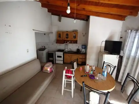 IDEAL INVERSOR: CASA MAS DEPARTAMENTOS A TERMINAR