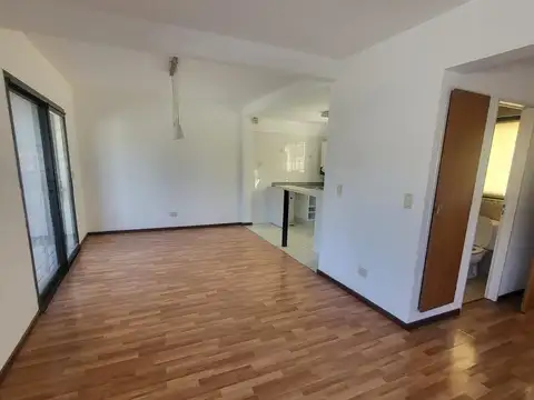 Departamento en Alquiler en Punta Chica, USD 1.100