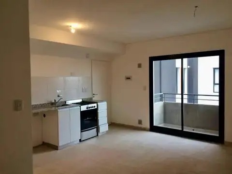 Monoambiente excelente oportunidad con cochera!