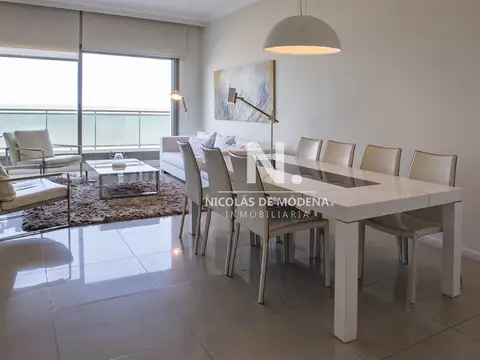 Hermoso Pent-house en torre Imperiale ,venta en zona de la Brava.