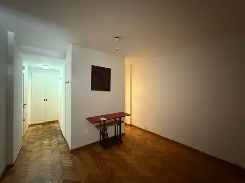 Departamento 2 ambientes al frente . Apto profesional 