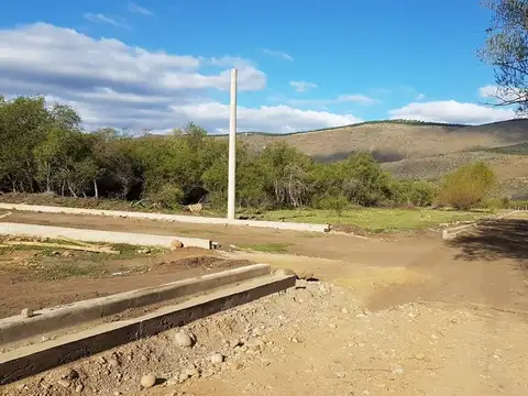 Ayres del Aluminé, Aluminé 900