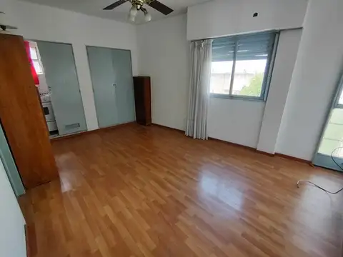 Monoambiente muy luminoso.