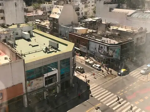 Av. Cabildo 2200, Piso 7