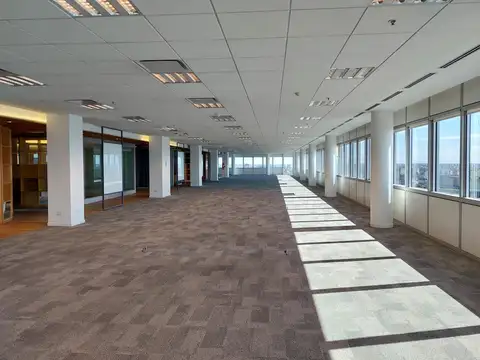 Av. Libertador  al 100