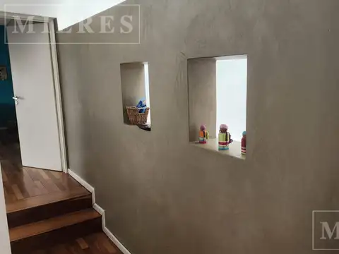 Casa 5 ambientes con 3 baños