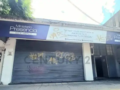 VENTA DE AMPLIO LOCAL, MERLO CENTRO