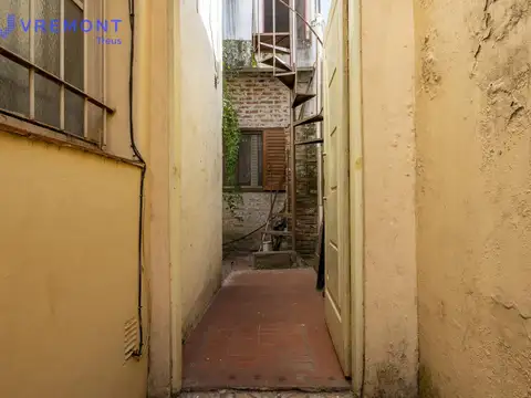 Depto Tipo Casa en Venta de 5 dormitorios