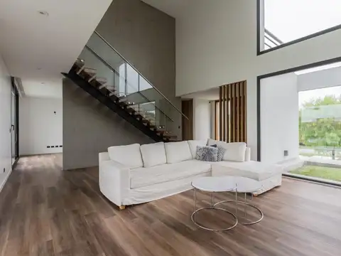 Casa en Venta en Chacras De La Reserva, USD 495.000