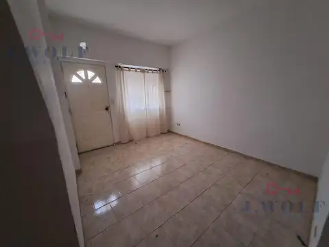 Depto Tipo Casa en Venta de 2 ambientes