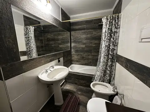 Corrientes 2200, Piso 2