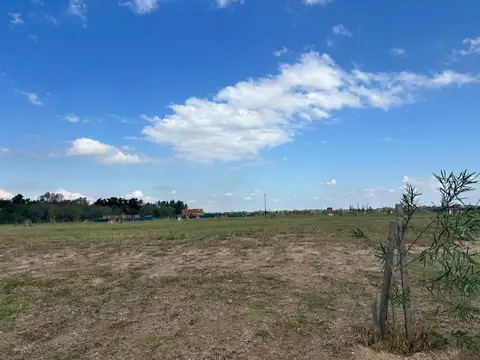 Terreno en Venta 30  mts Fondo