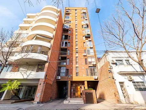 Venta departamento dos dormitorios Cochera. Centro