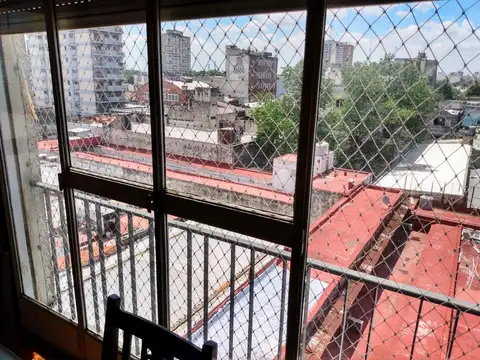 DEPTO 3 AMB EN LINIERS - CONTRAFRENTE APTO CRÉDITO  