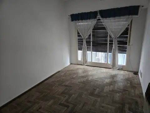 Departamento en Alquiler en Villa Crespo, $ 580.000