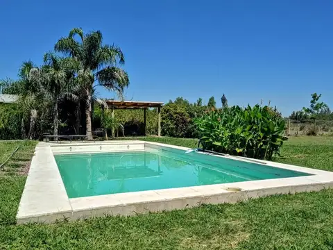 Casa 5 ambientes con 2 baños