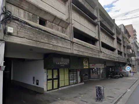 Cochera en Centro