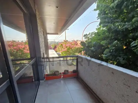 hipolito irigoyen 300, Piso 0