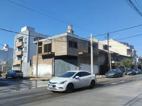 PERU ESQUINA REP. DE CHILE 3200