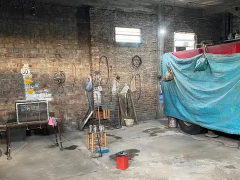 Galpon en Venta en San Justo, USD 180.000