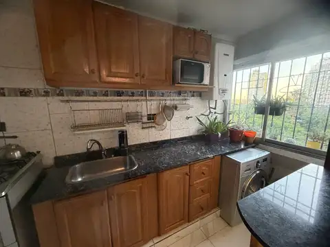 Departamento 4 ambientes con 1 baño